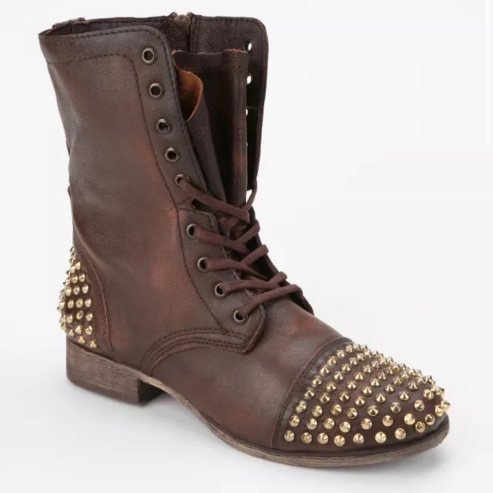 Steve Madden ‘Tarnney’ Studded Boots